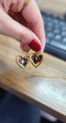 Imagem #1 de Larissa Teixeira