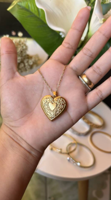 Imagem #1 de Renata Farias