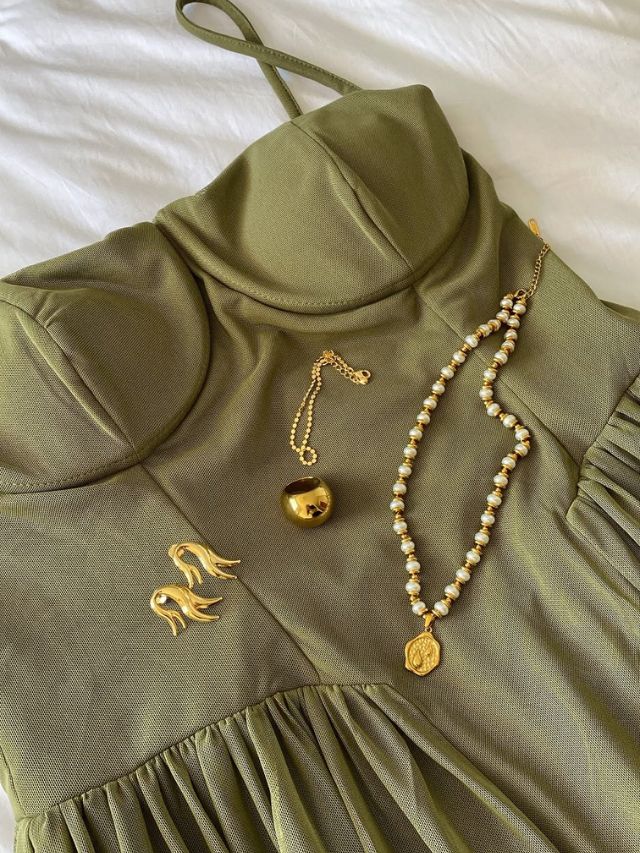 Brinco Pontas Ouro 18k